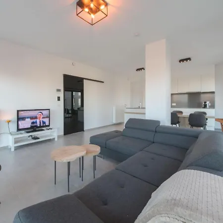 Baelskaai 25 With Parking By Interhome Apartamento Ostend